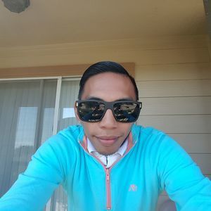 Meet your Posher, Francis